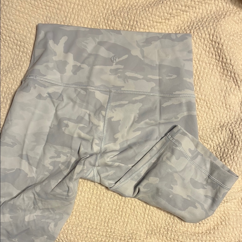Lululemon Athletica Gray and White Bike Shorts